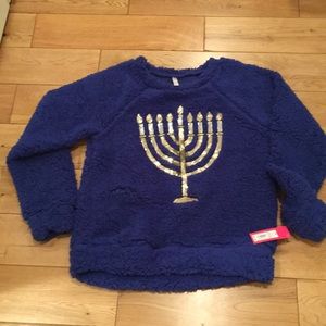 NWT Hanukkah 🕎 Menorah Fuzzy Shirt
